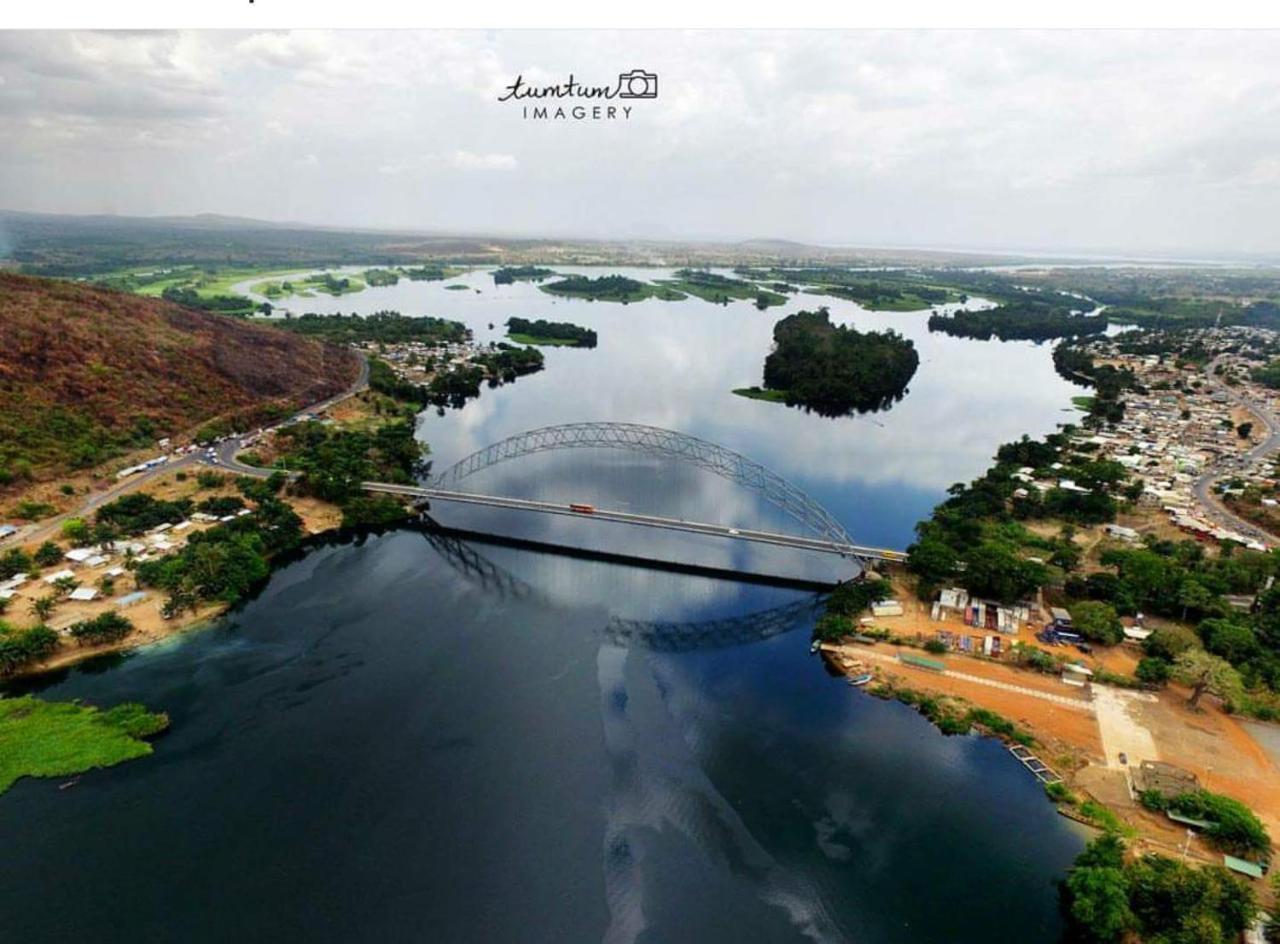 Aylos Bay Akosombo Ngoại thất bức ảnh